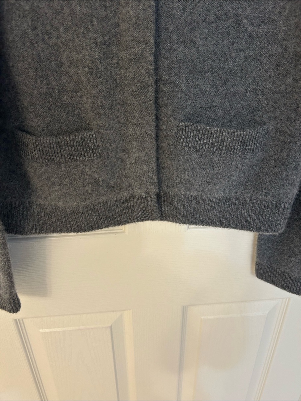 Vince Cashmere Cardigan in Heather Graphite Size M - Picture 5 of 8